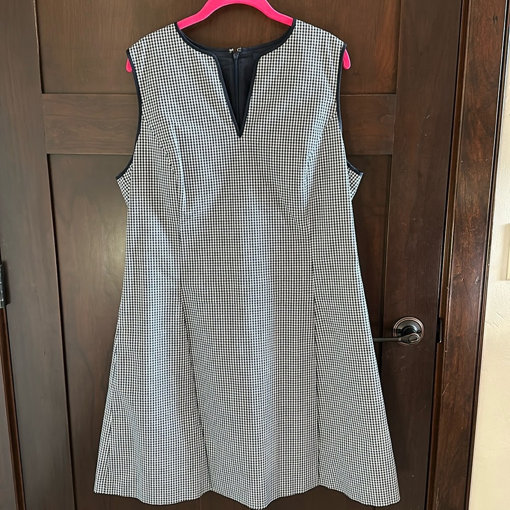 Brooks brothers size 16 black and white dress